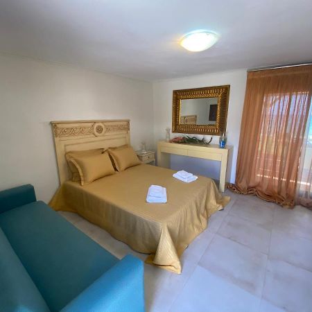 Nautilus House Villa Stalos Ngoại thất bức ảnh