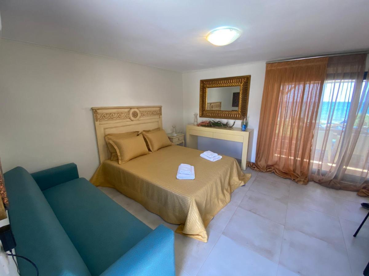 Nautilus House Villa Stalos Ngoại thất bức ảnh