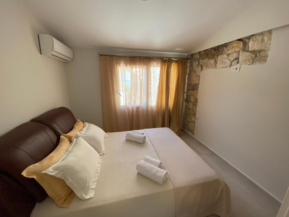 Nautilus House Villa Stalos Ngoại thất bức ảnh